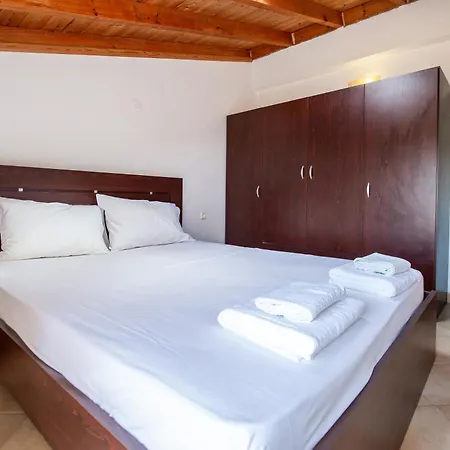 Archagelos House Apartmán *