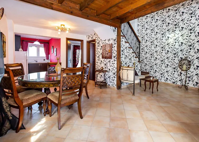 Archagelos House