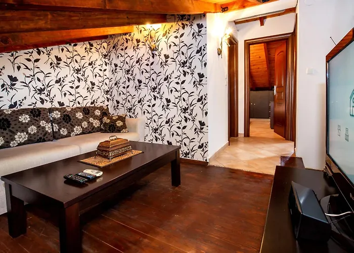 Archagelos House